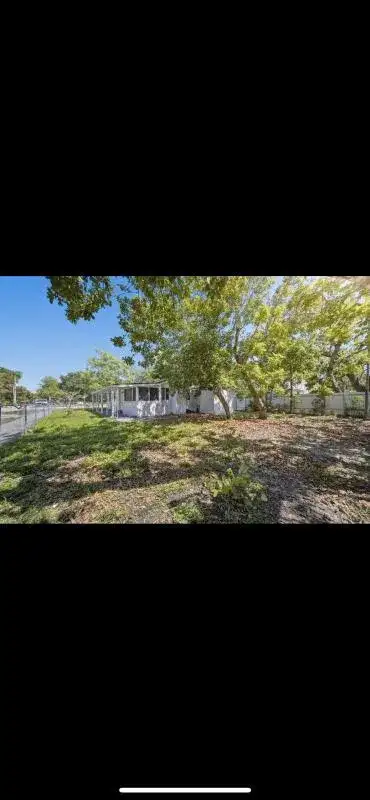 1796 NW 112th Street, Miami FL 33167 photo 2