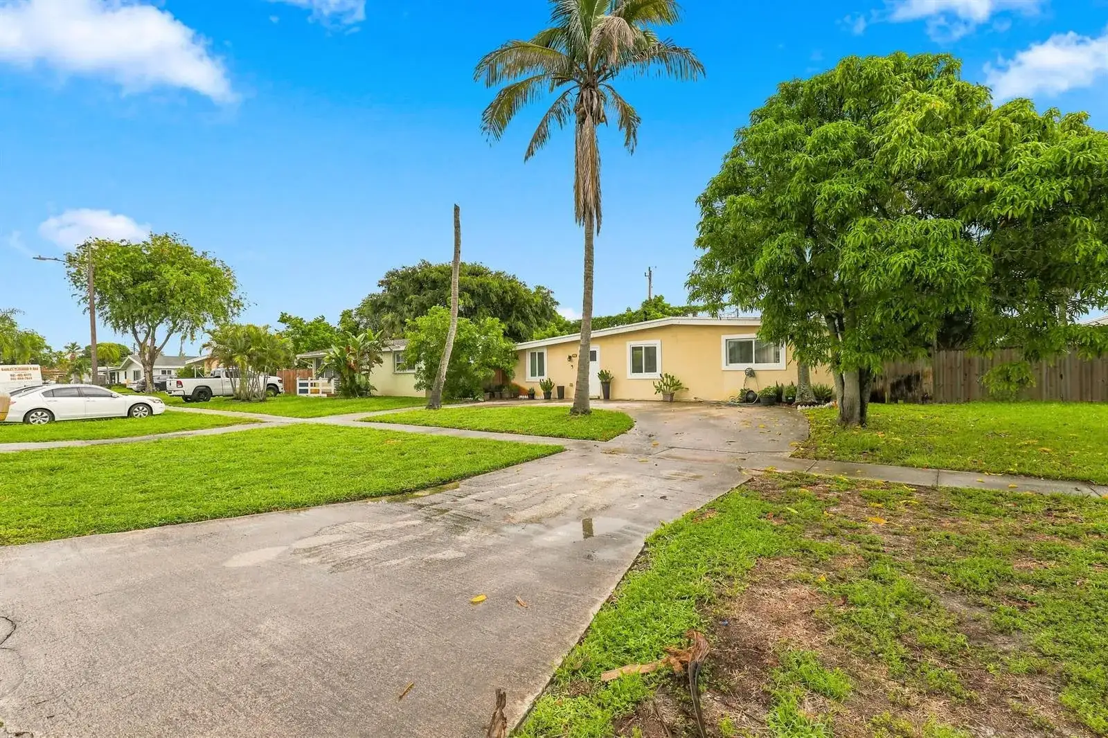 730 GARDENIA Drive, Royal Palm Beach FL 33411 photo 3