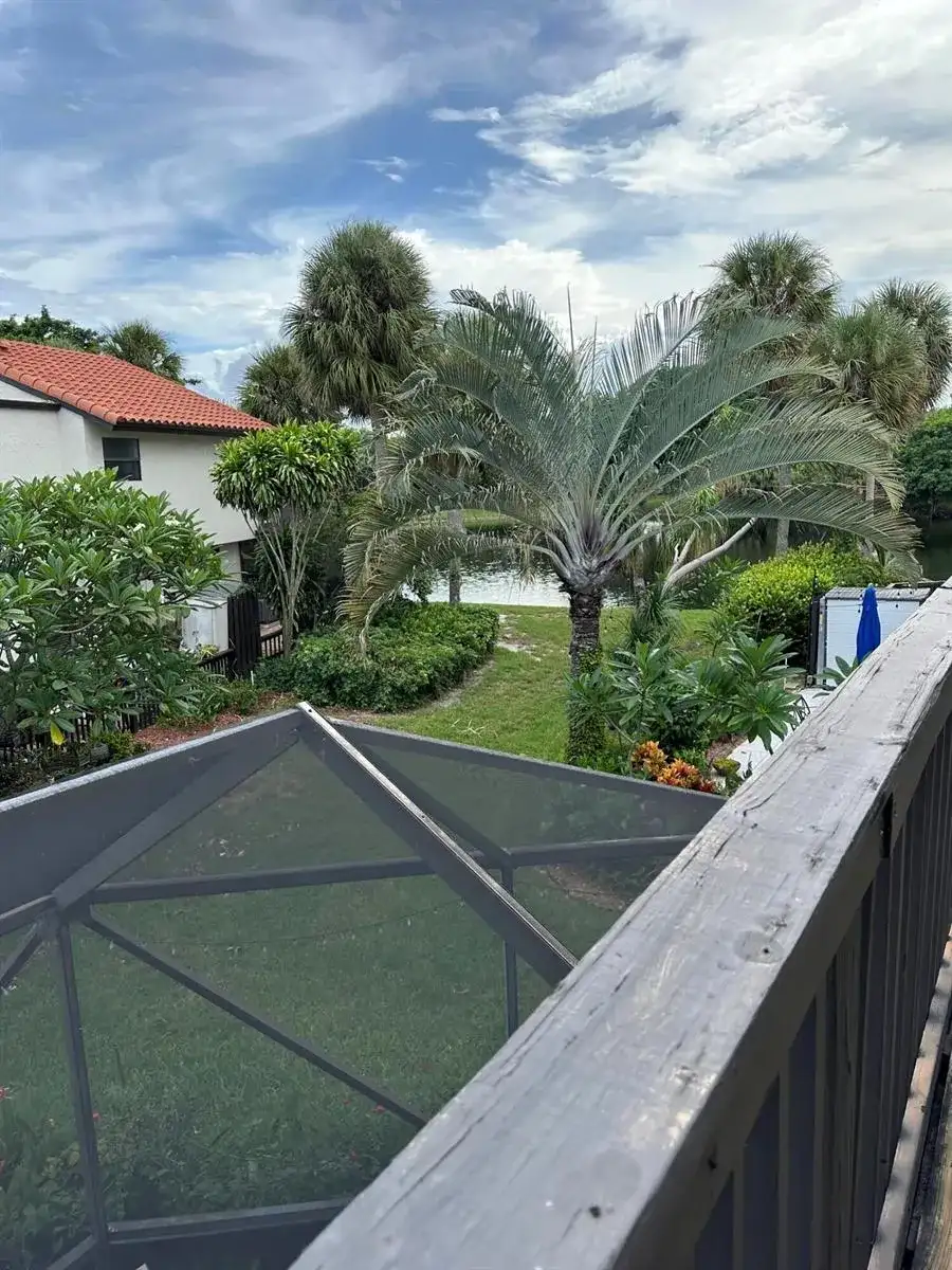 5726 FOX HOLLOW Drive # G, Boca Raton FL 33486 photo 3