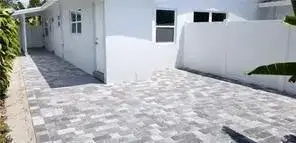 2408 NE 4th Street, Pompano Beach FL 33062 photo 3