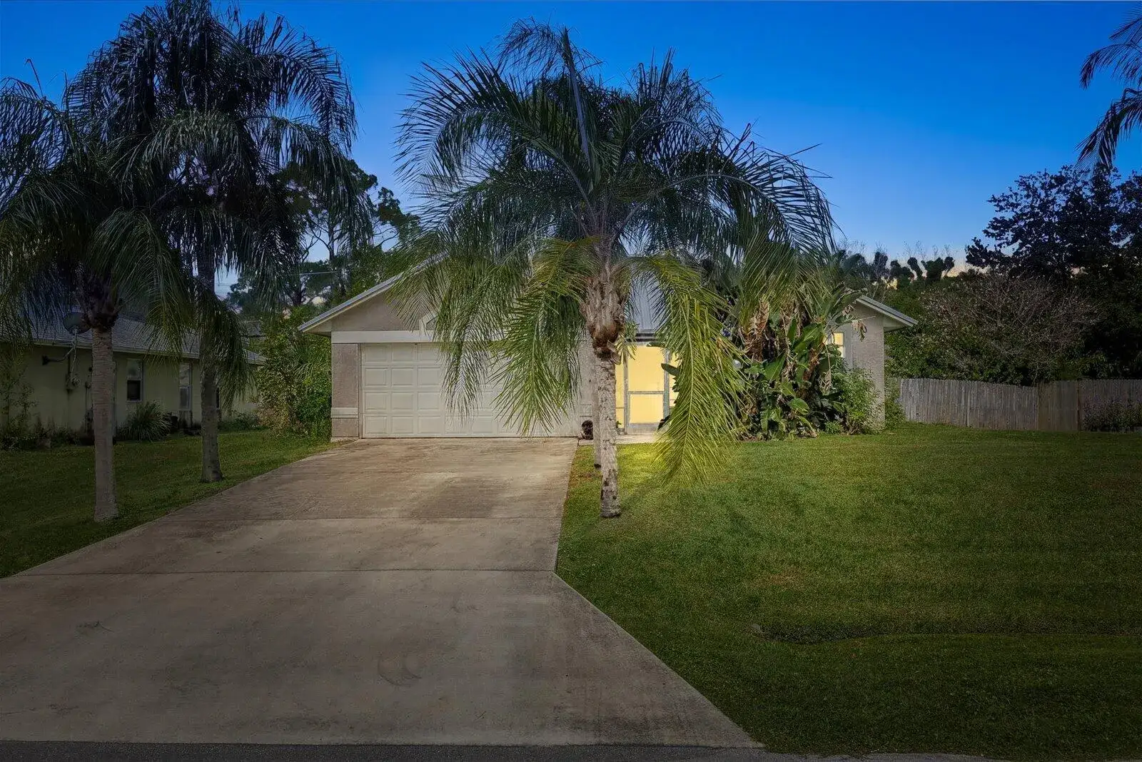 764 NE Eastlake Street, Port St. Lucie FL 34983