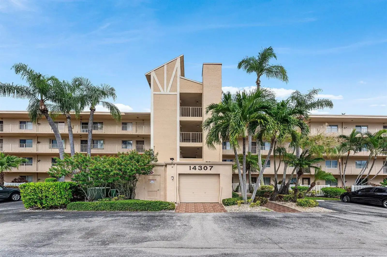 14307 Bedford Drive # 204, Delray Beach FL 33446
