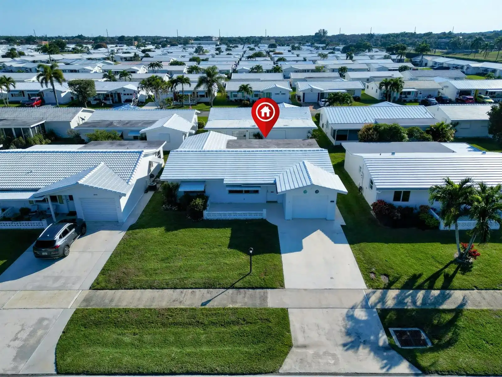 2016 SW Golf Lane SW, Boynton Beach FL 33426