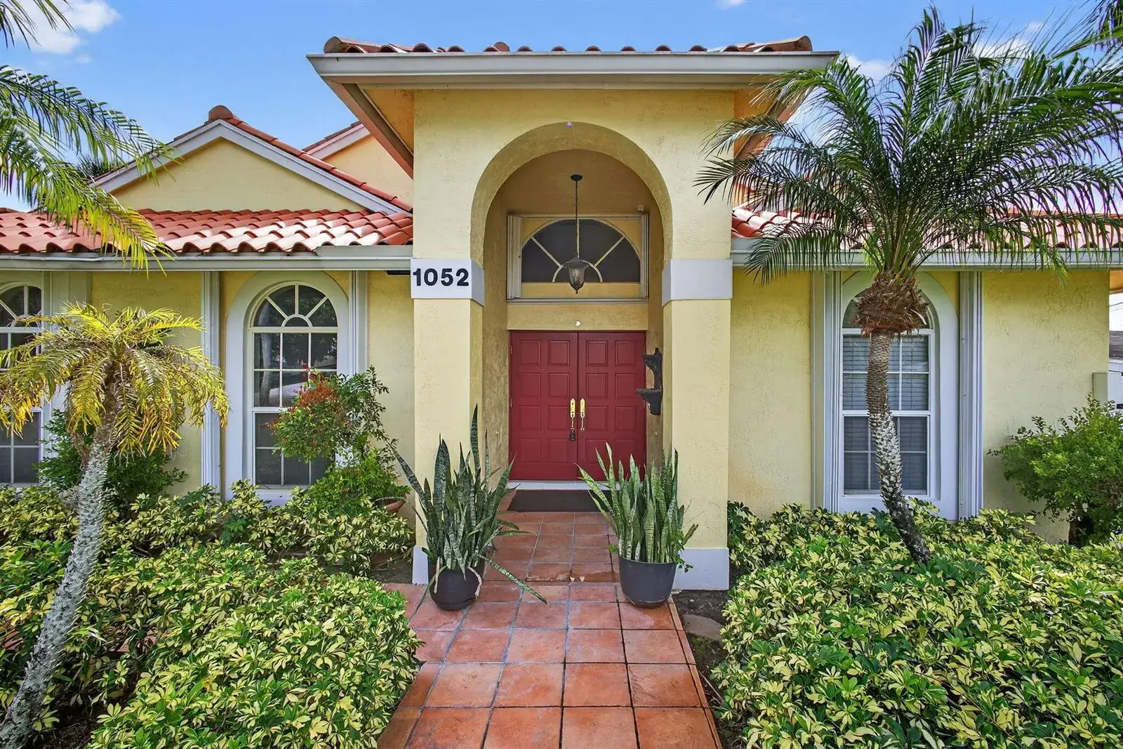 1052 W SHORE Drive, West Palm Beach FL 33406