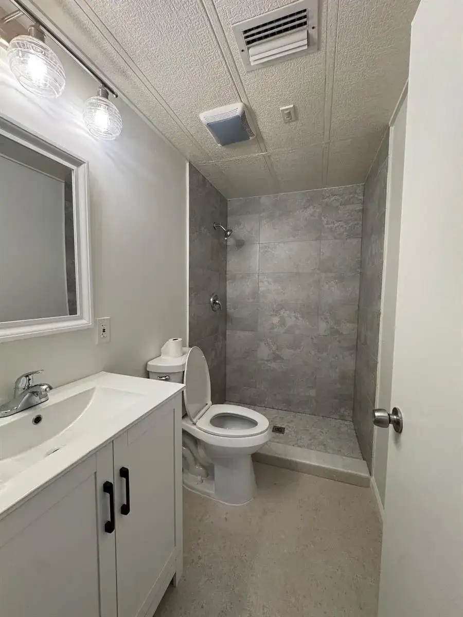 1495 Michelle Drive N # 68, West Palm Beach FL 33409 photo 4