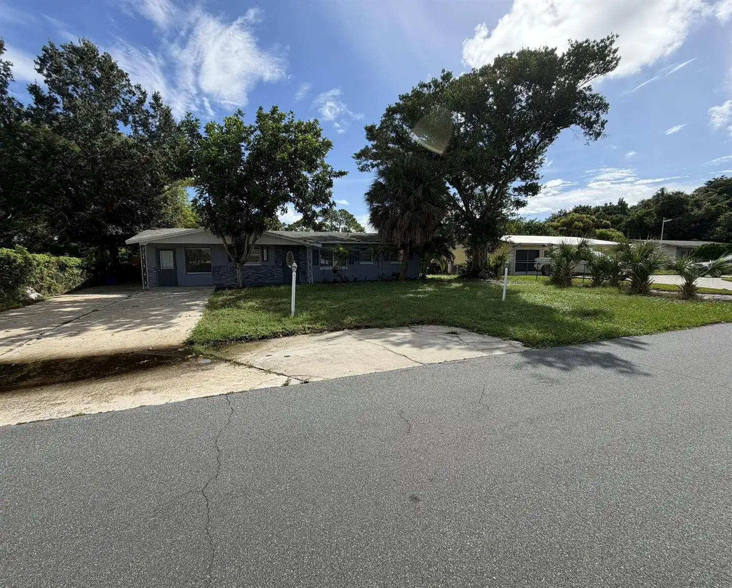 1633 SE ARAPAHO Avenue, Stuart FL 34994