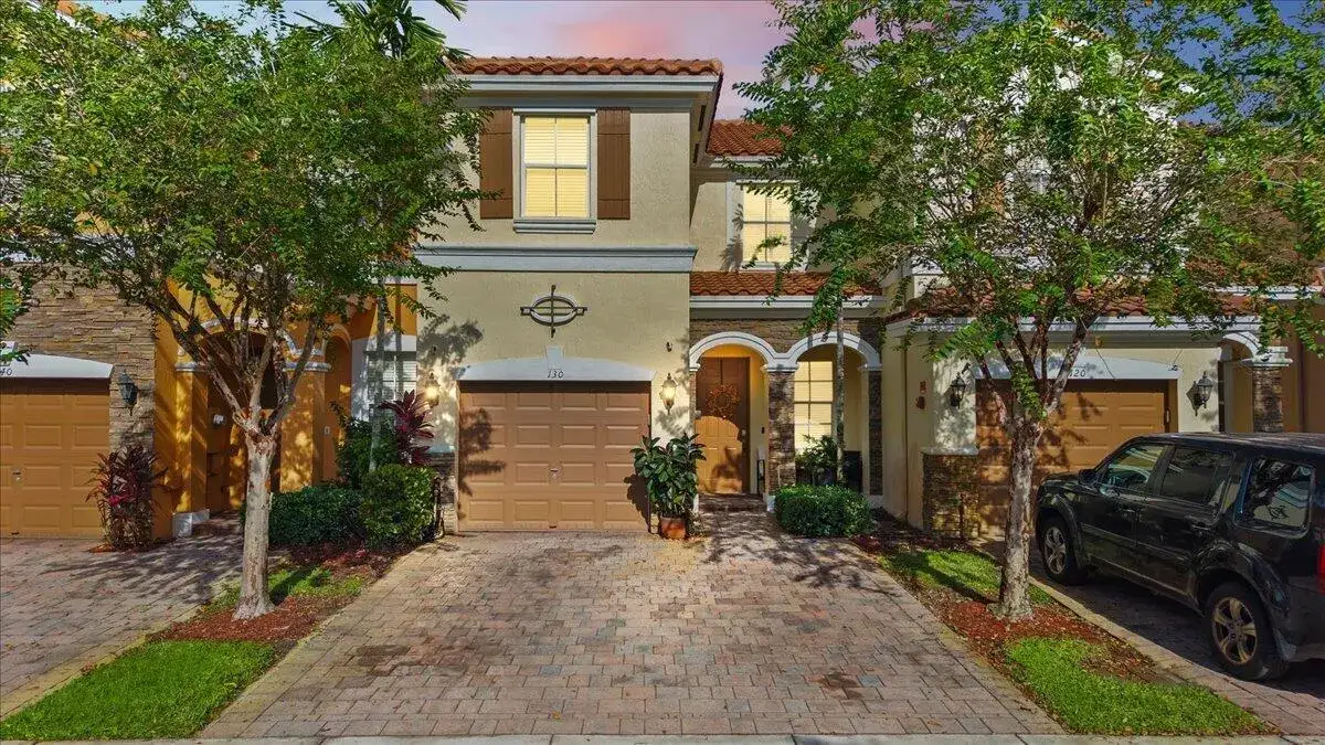 130 EMERALD CREEK Terrace, Plantation FL 33325