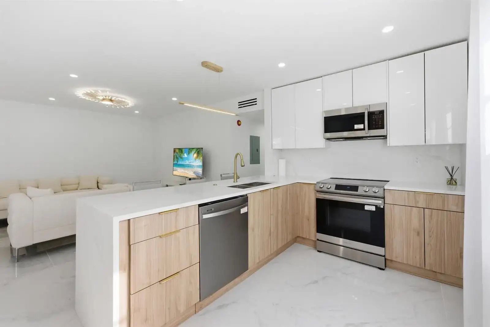 618 Normandy M, Delray Beach FL 33484