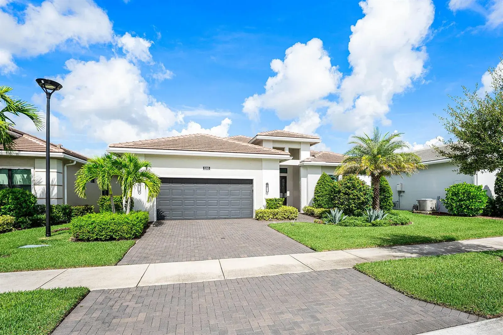 5395 St Vincent Lane, Westlake FL 33470