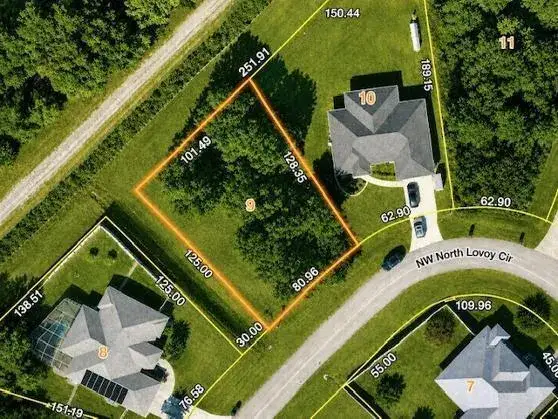 5218 NW N Lovoy Circle, Port St. Lucie FL 34986