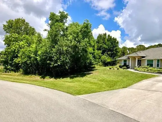 5218 NW N Lovoy Circle, Port St. Lucie FL 34986 photo 3