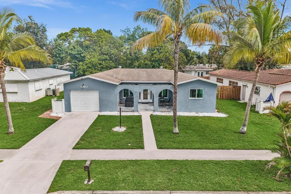 5260 SW 6TH Place, Margate FL 33068