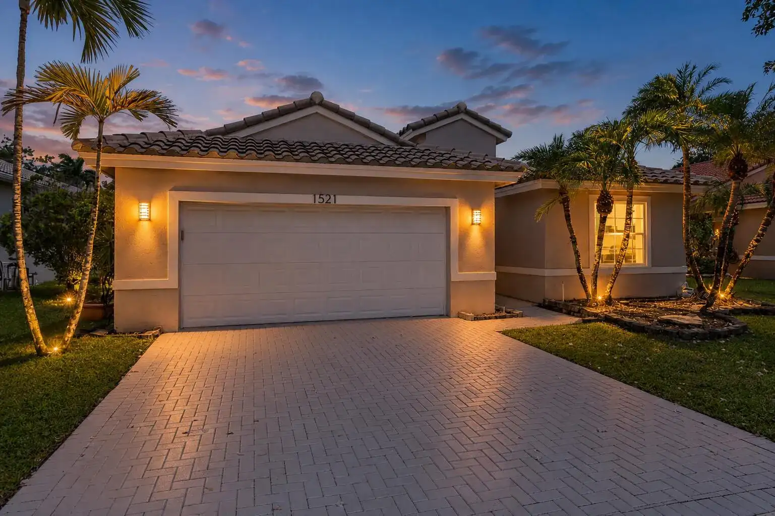 1521 SW 186th Avenue, Pembroke Pines FL 33029 photo 2