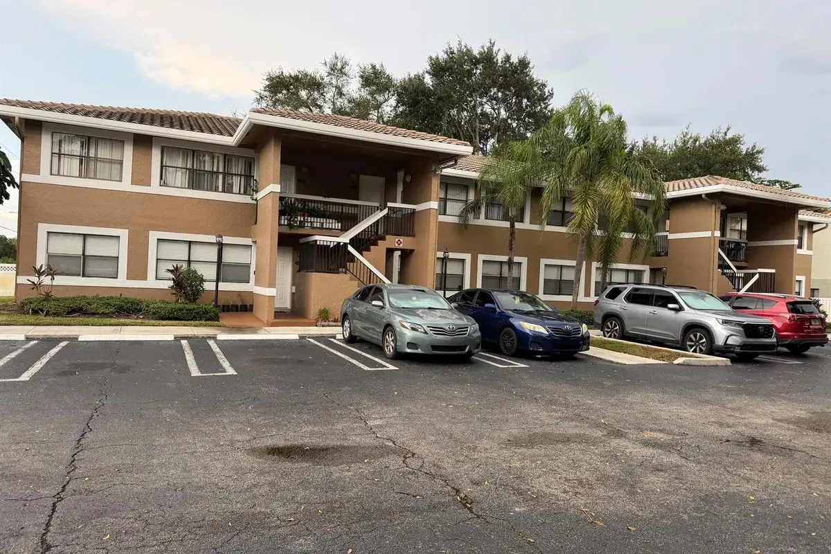 11585 NW 42nd Street, Coral Springs FL 33065