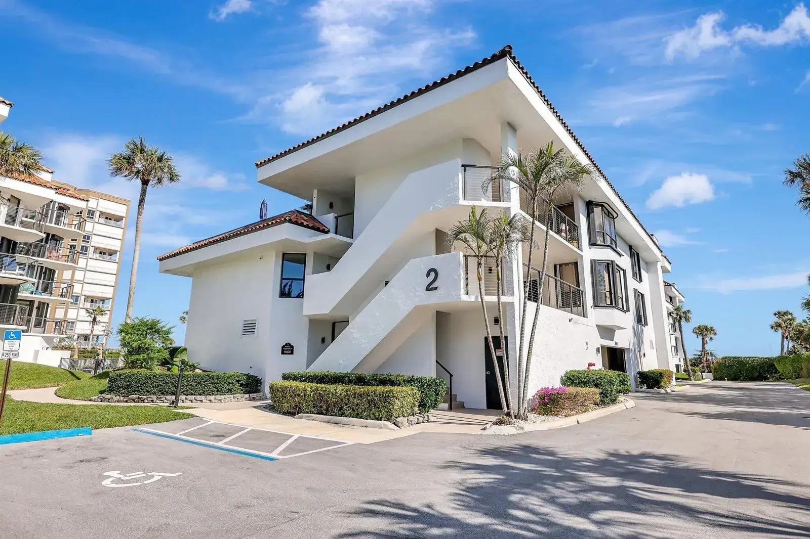 4100 N Highway A1A # 211, Hutchinson Island FL 34949