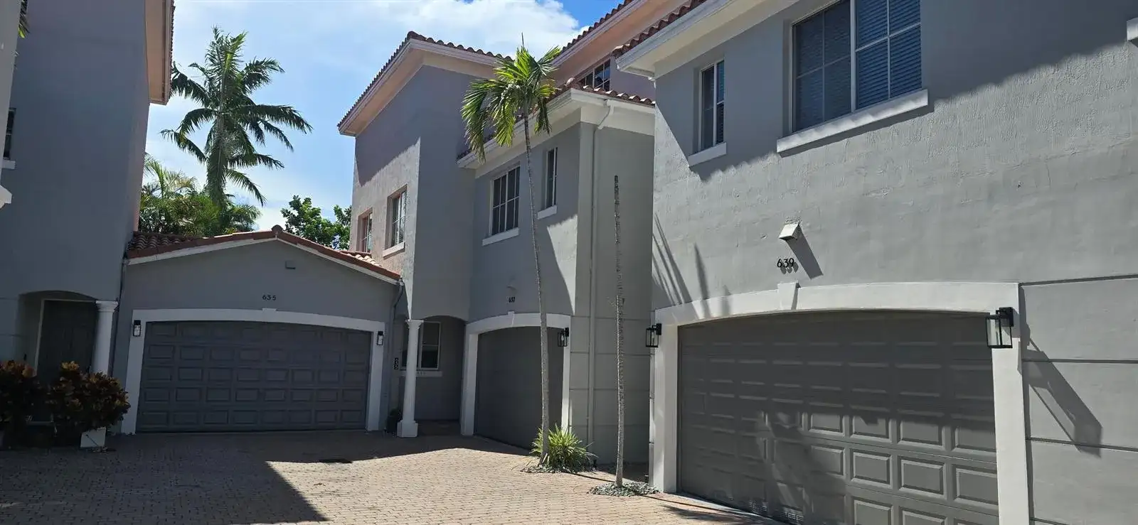 635 NE 11th Avenue, Fort Lauderdale FL 33304 photo 3