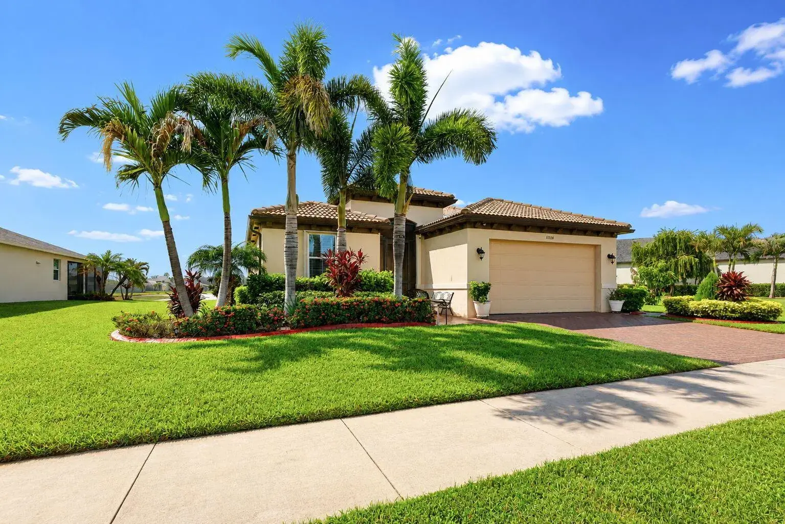 11320 SW Lake Park Drive, Port St. Lucie FL 34987