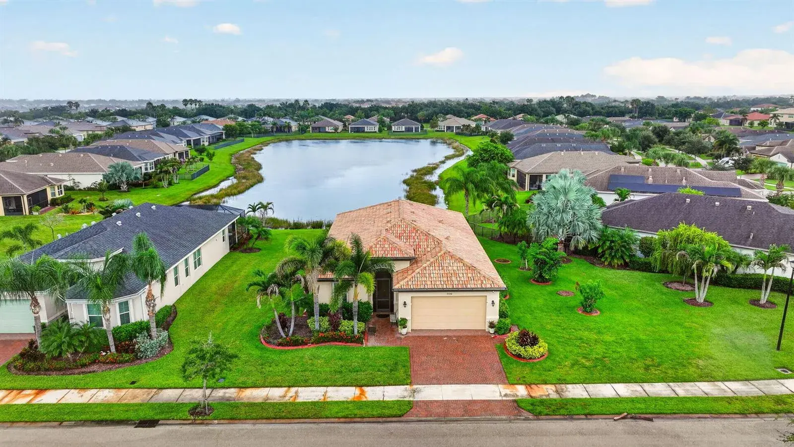 11320 SW Lake Park Drive, Port St. Lucie FL 34987