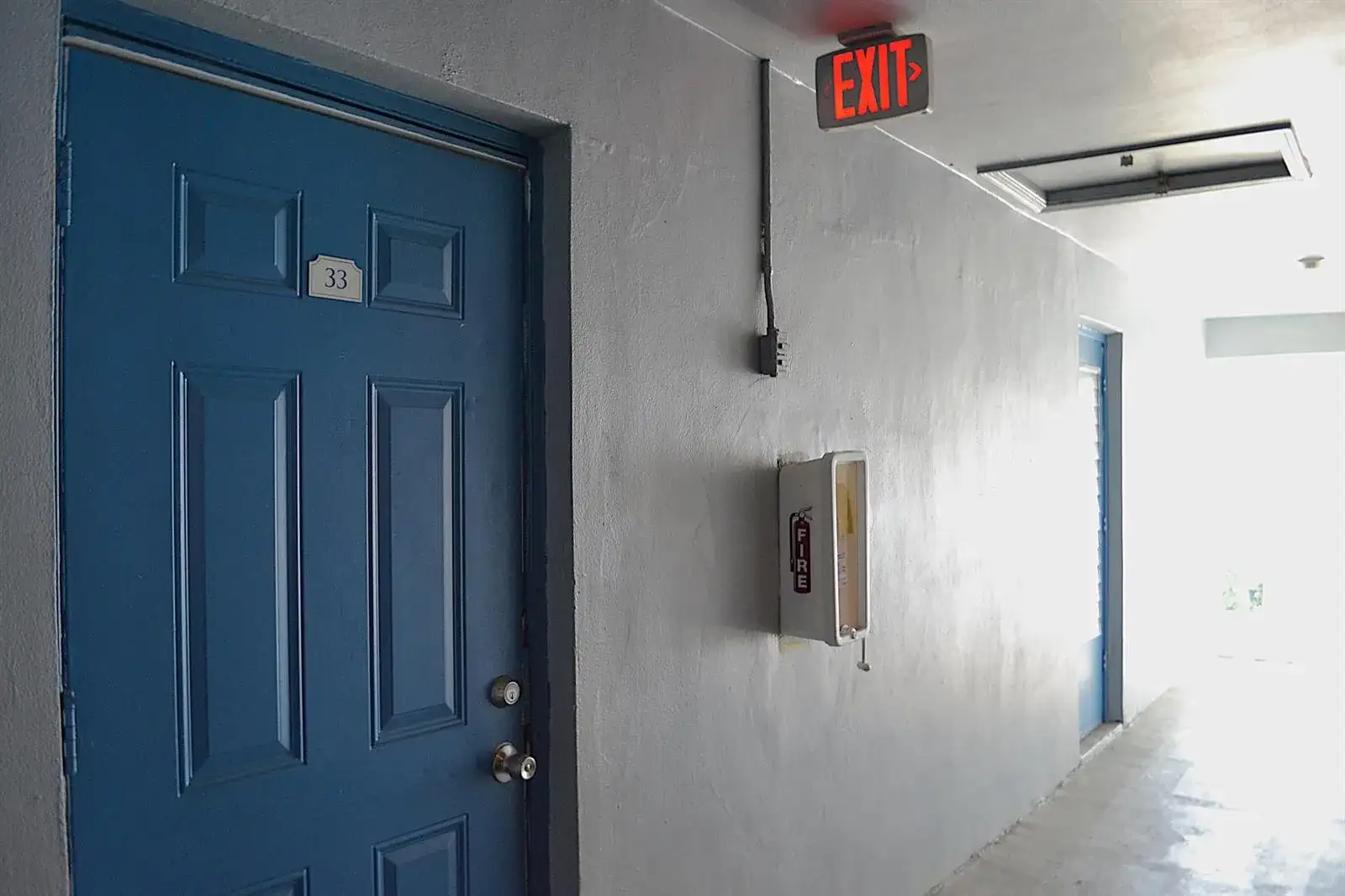 491 NW 42nd Avenue Apt 33, Plantation FL 33317 photo 5