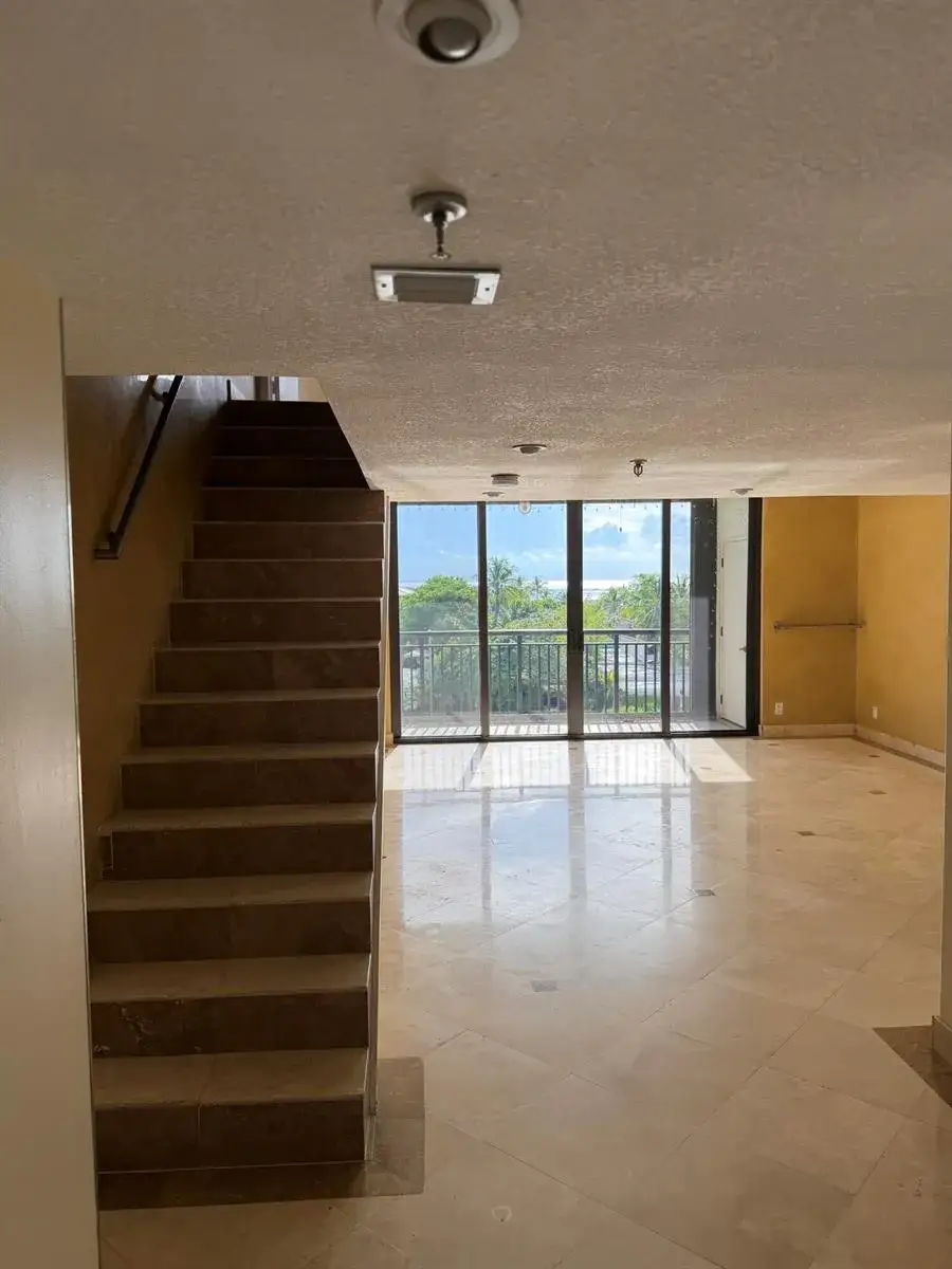 2300 NE 33rd Avenue # 604, Fort Lauderdale FL 33305