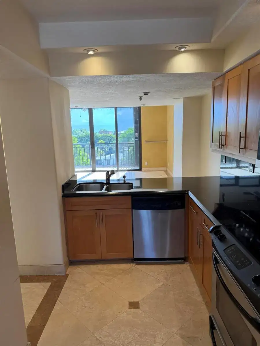 2300 NE 33rd Avenue # 604, Fort Lauderdale FL 33305 photo 5