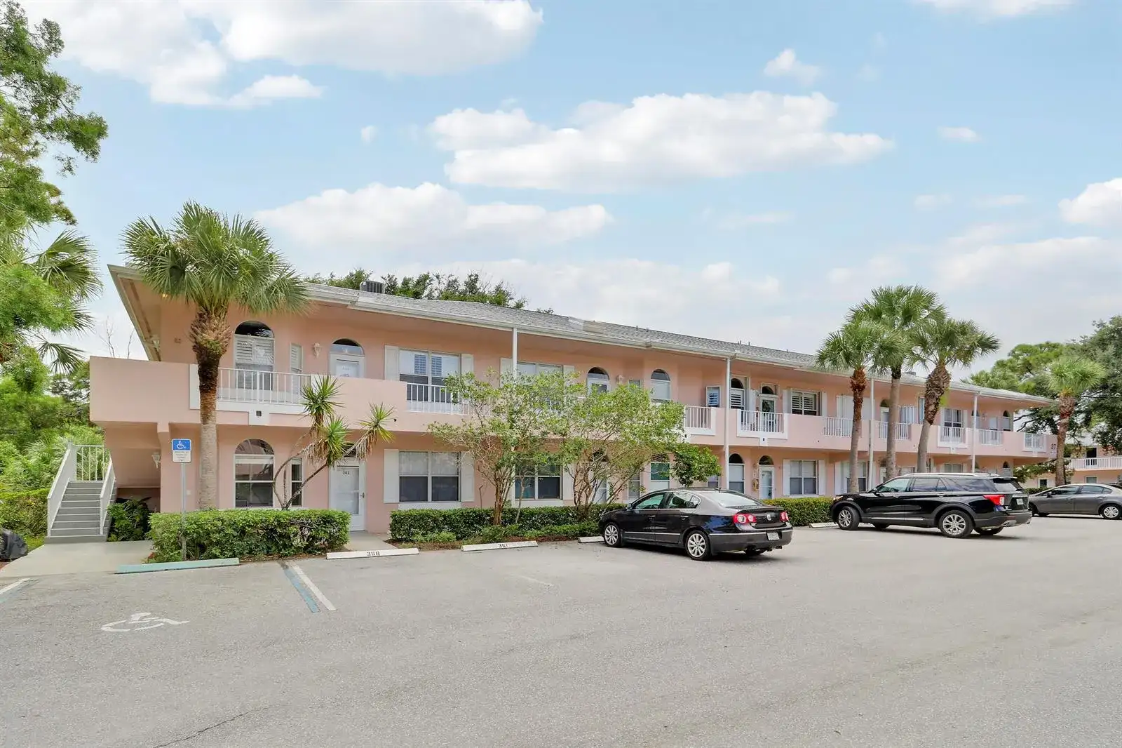 18081 SE Country Club Drive # 361, Tequesta FL 33469 photo 2
