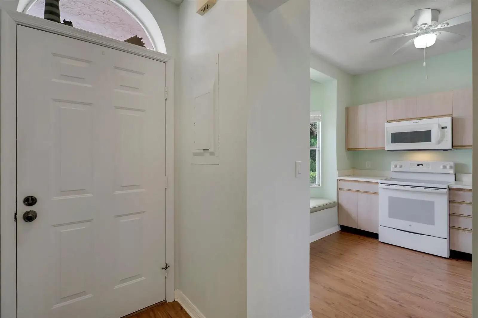18081 SE Country Club Drive # 361, Tequesta FL 33469 photo 4