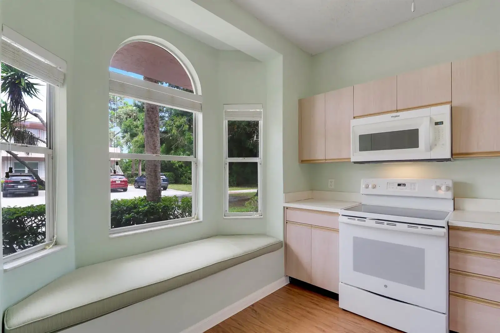 18081 SE Country Club Drive # 361, Tequesta FL 33469 photo 5