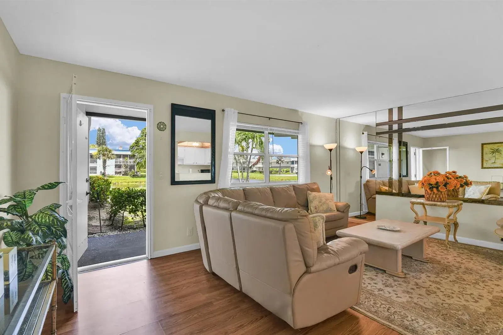 359 Saxony Trail # H, Delray Beach FL 33446
