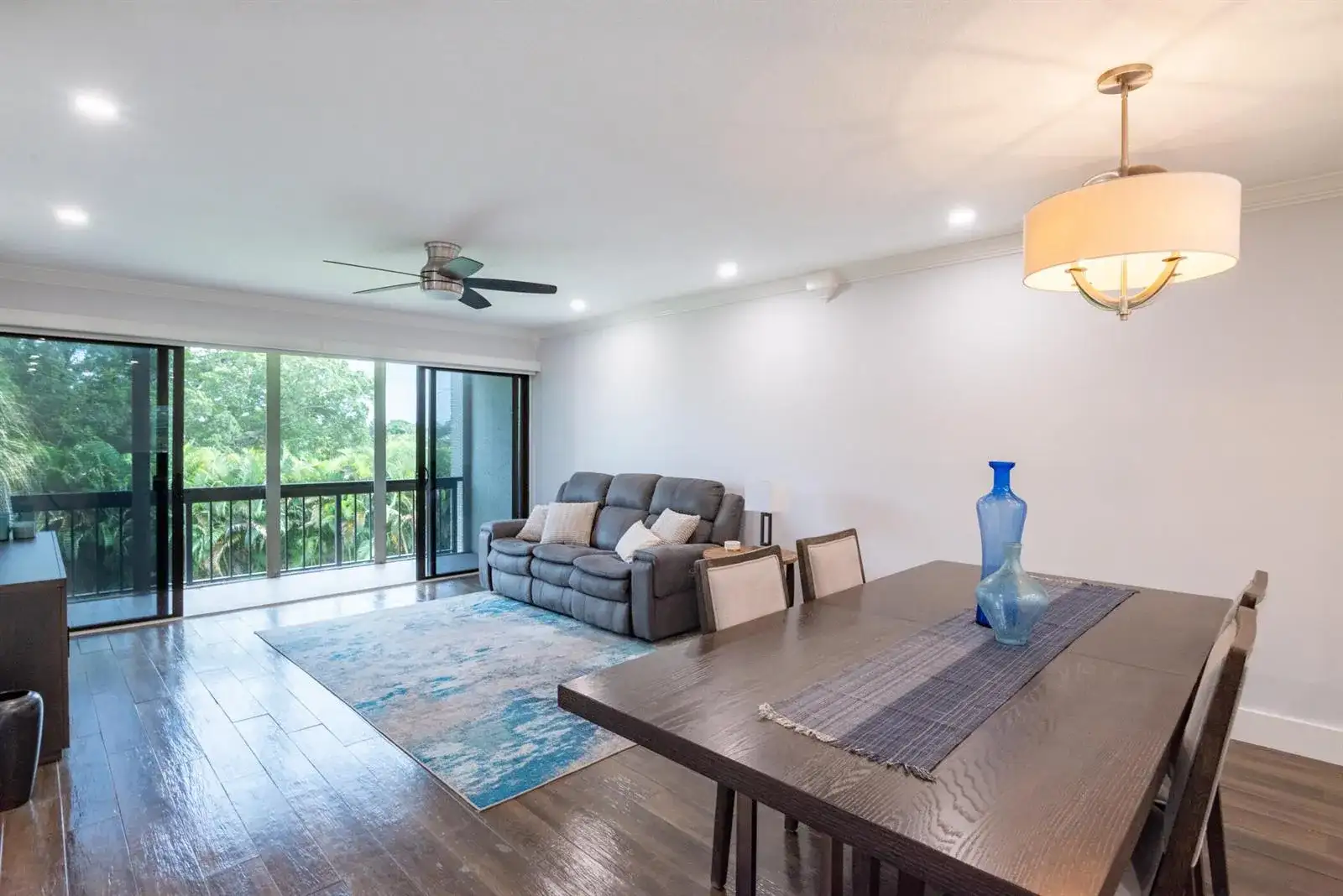 2500 PRESIDENTIAL Way # 304, West Palm Beach FL 33401 photo 3