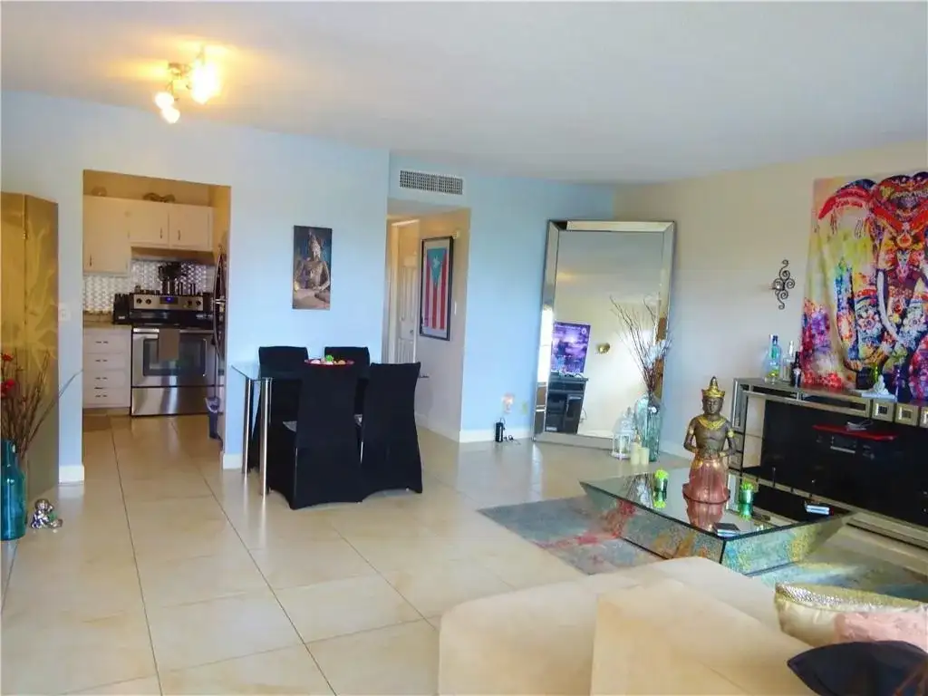 2840 NE 14th Street Causeway # 109, Pompano Beach FL 33062 photo 2