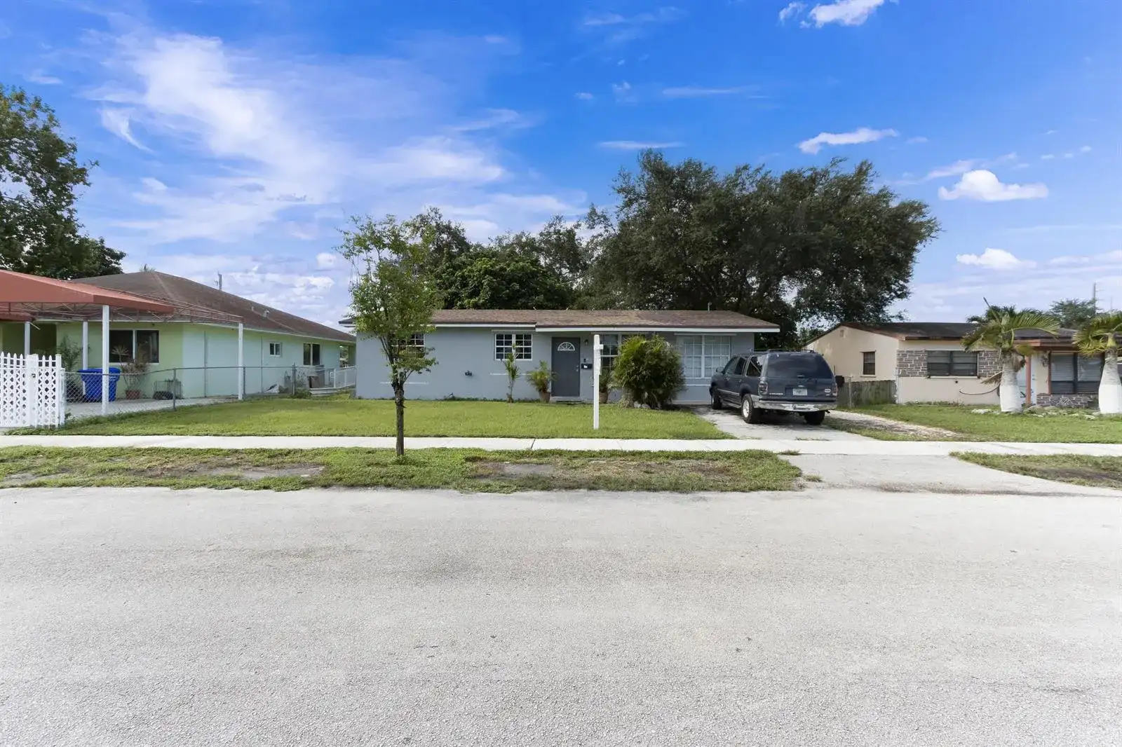 6714 ATLANTA Street, Hollywood FL 33024 photo 2