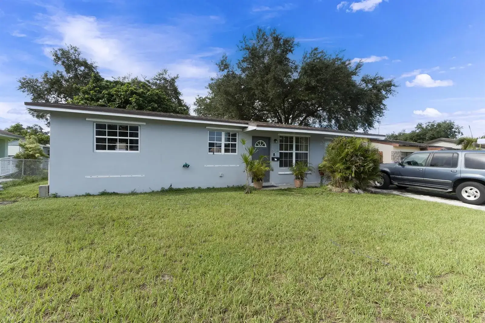 6714 ATLANTA Street, Hollywood FL 33024 photo 3