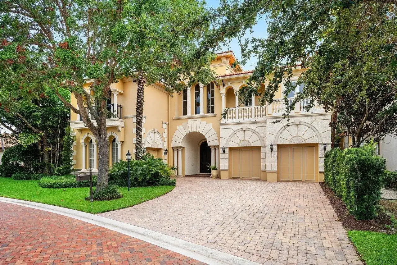 17387 Balaria Street, Boca Raton FL 33496