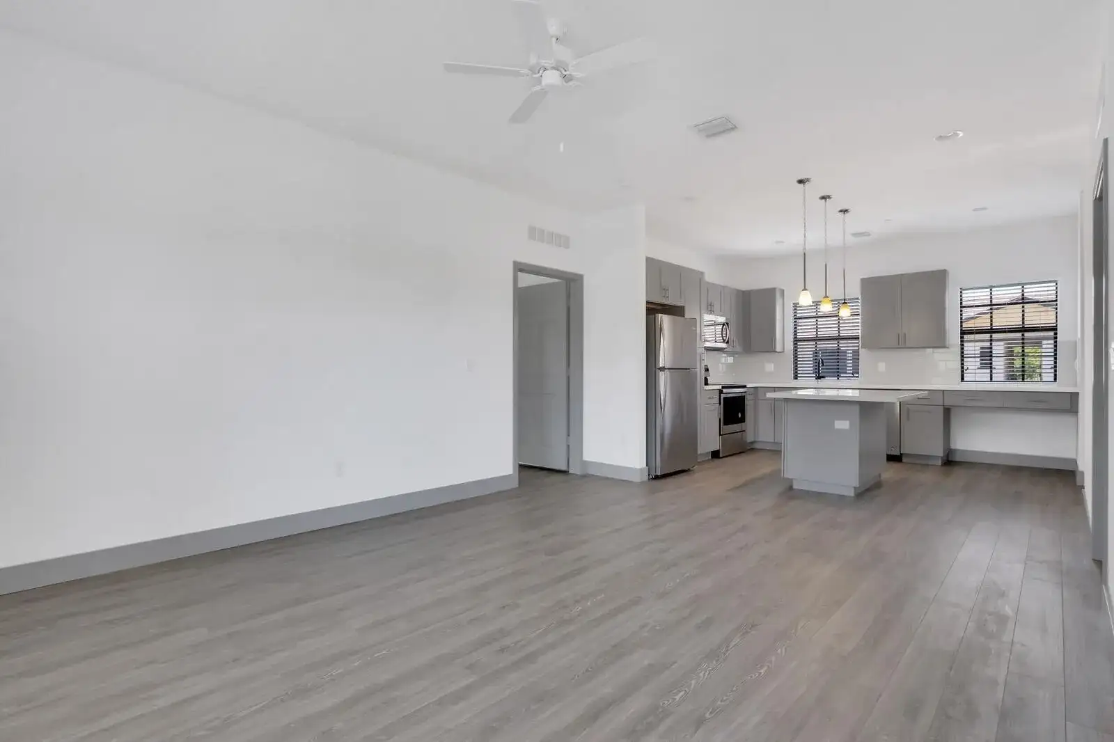 540 NE 14TH Court # 102, Fort Lauderdale FL 33304 photo 3