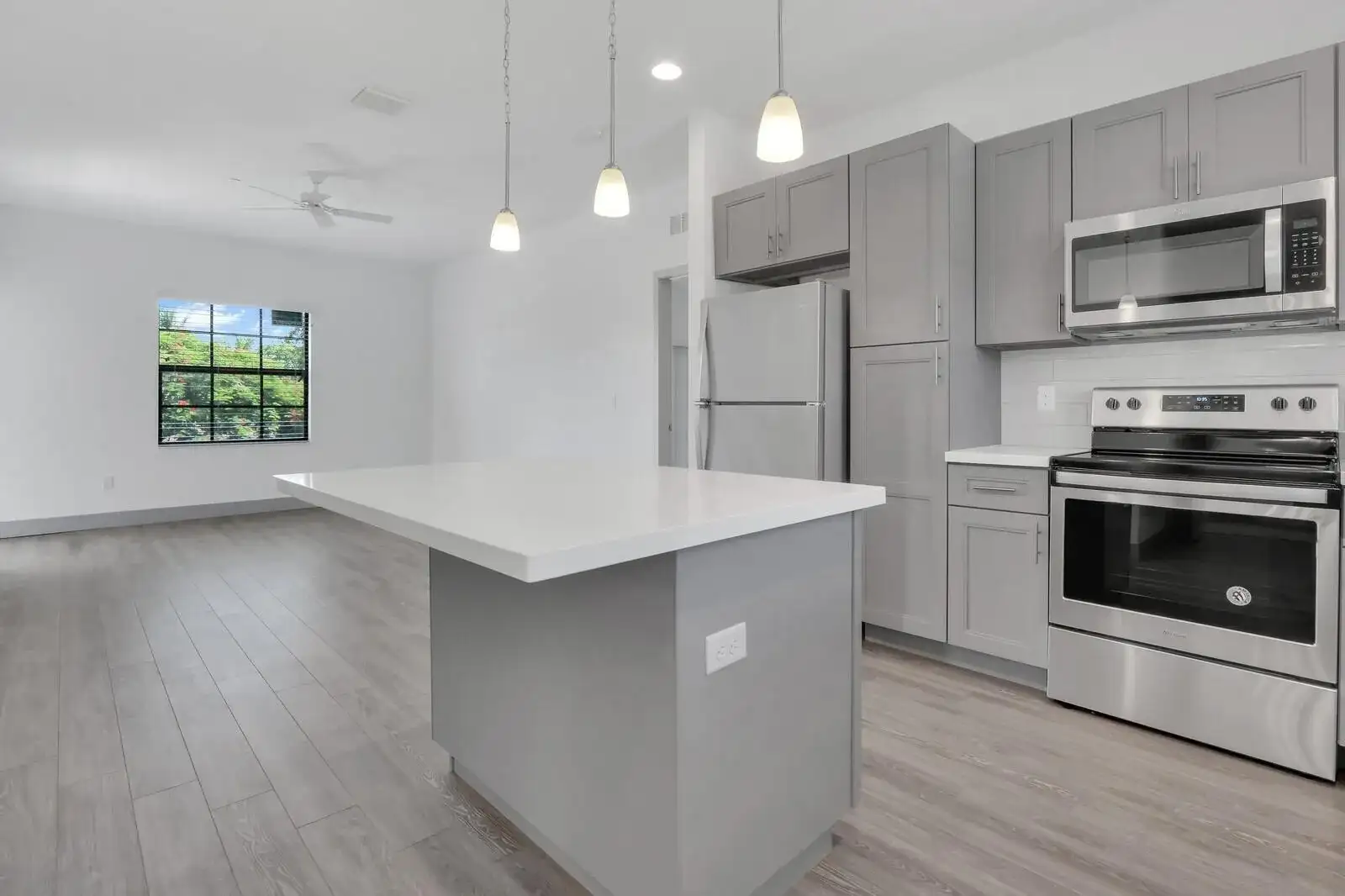 540 NE 14TH Court # 102, Fort Lauderdale FL 33304 photo 4