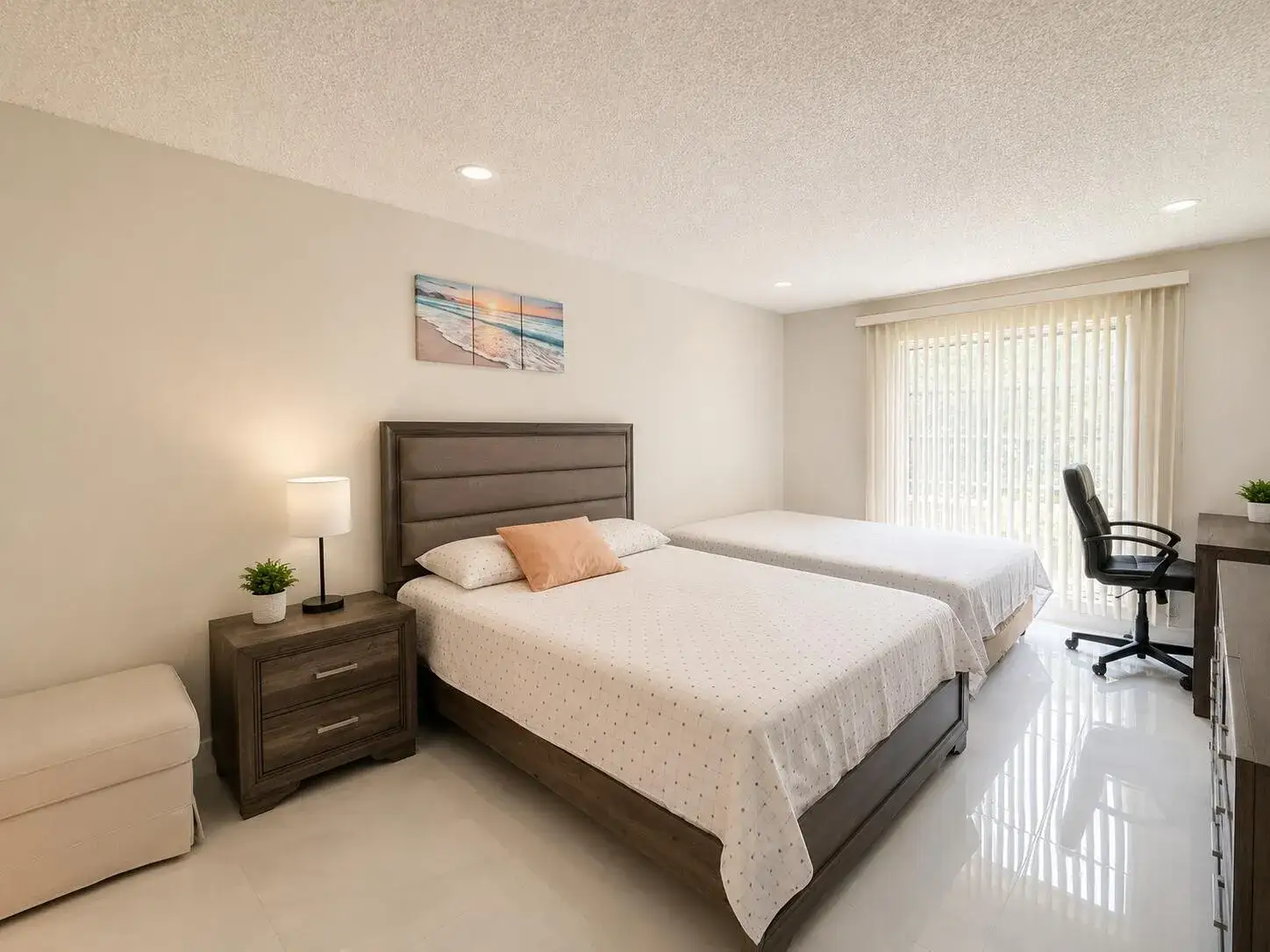 8310 SANDS POINT Boulevard # L306, Tamarac FL 33321