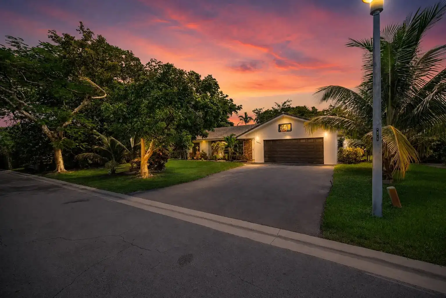 4203 NW 75TH Avenue, Coral Springs FL 33065