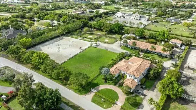 14471 EQUESTRIAN Way, Wellington FL 33414 photo 2