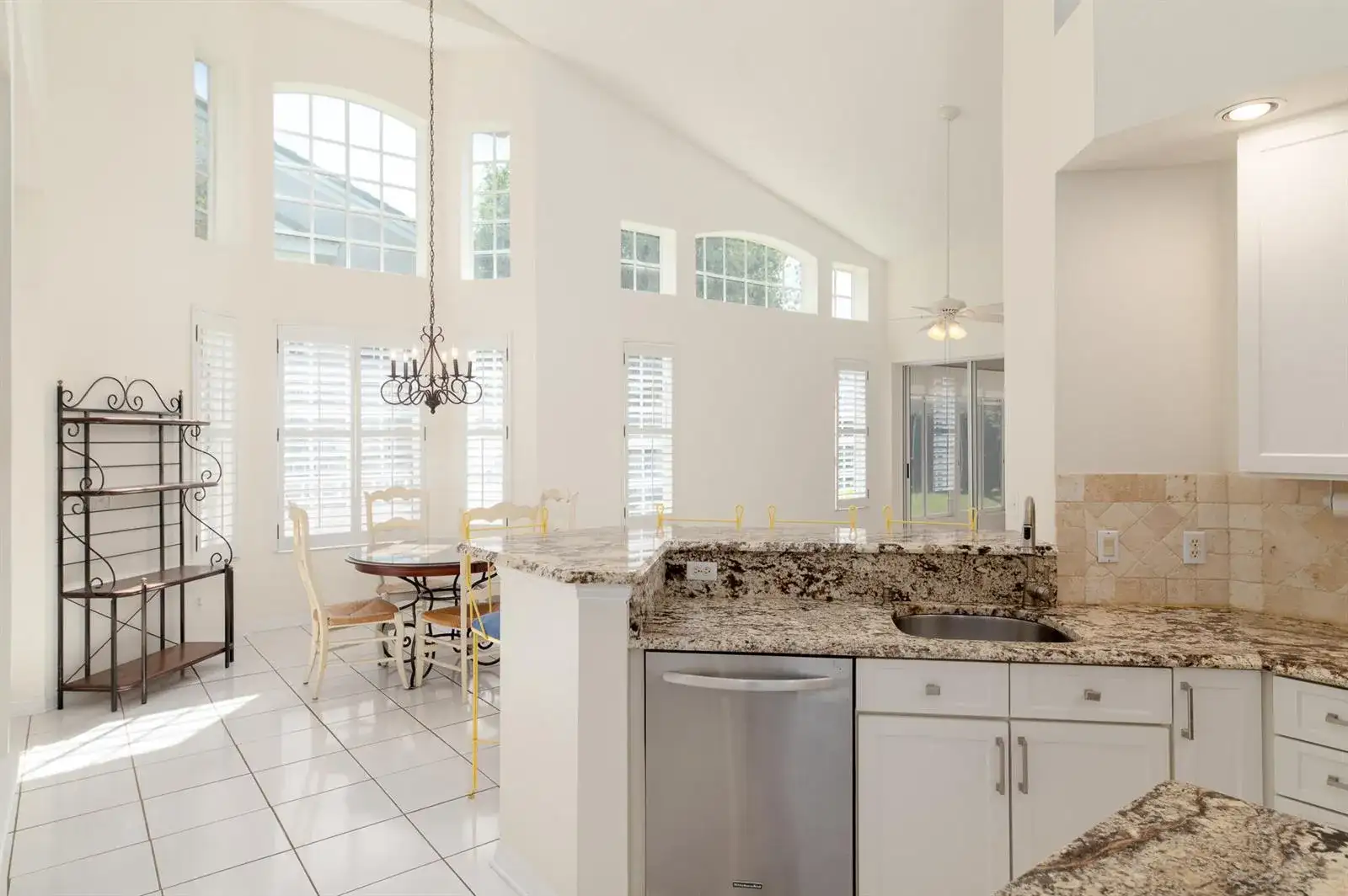 1676 SW Harbour Isles Circle # 97, Port St. Lucie FL 34986 photo 5