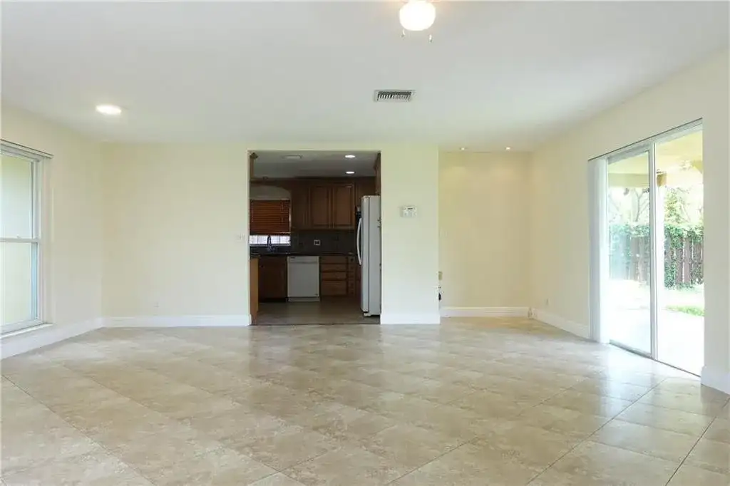 10838 WINDING CREEK Way, FL 33428 photo 4
