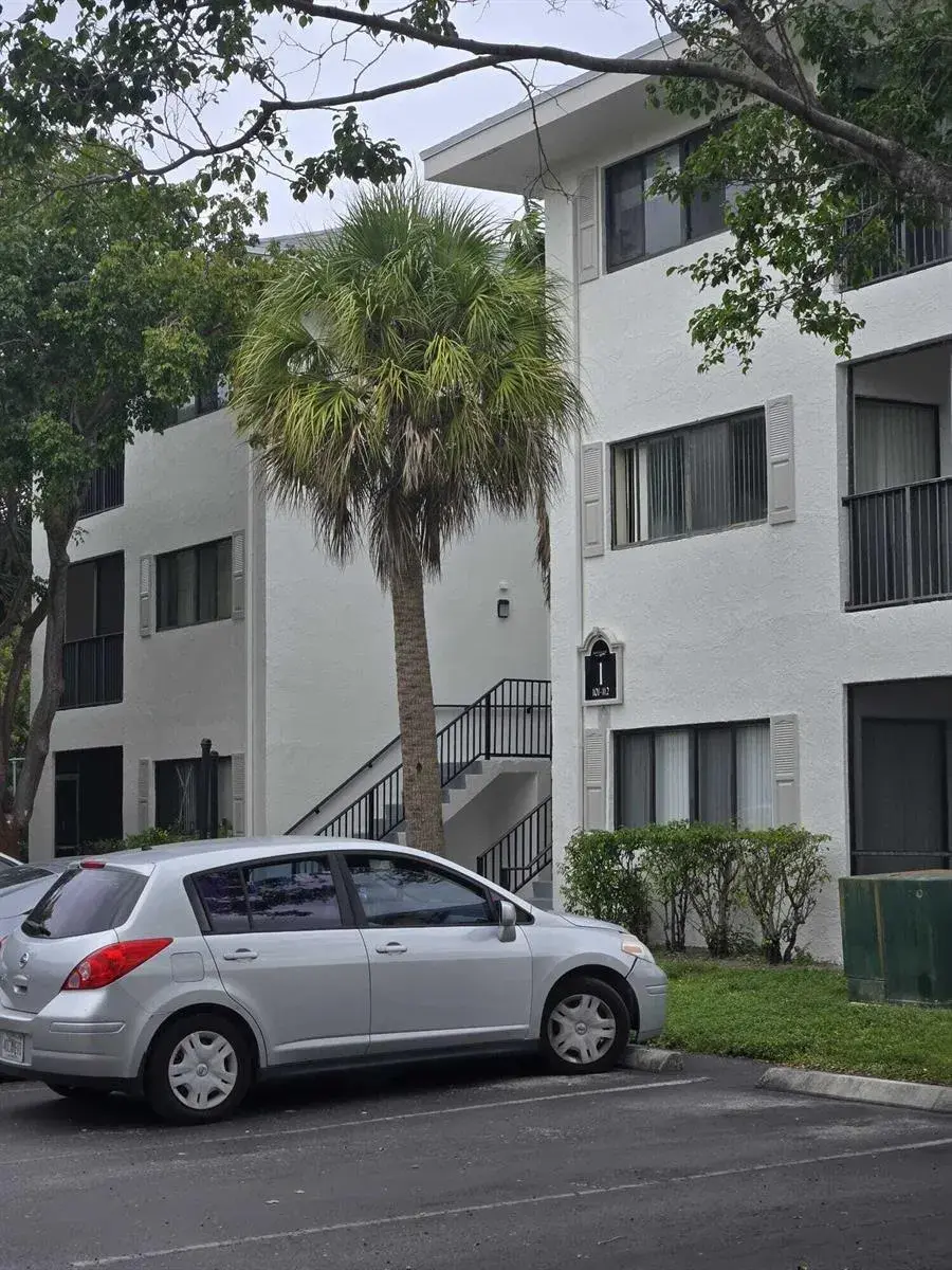 2445 SW 18TH Terrace # 1120, Fort Lauderdale FL 33315