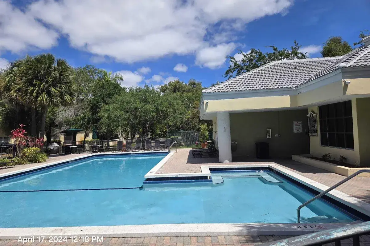 2445 SW 18TH Terrace # 1120, Fort Lauderdale FL 33315