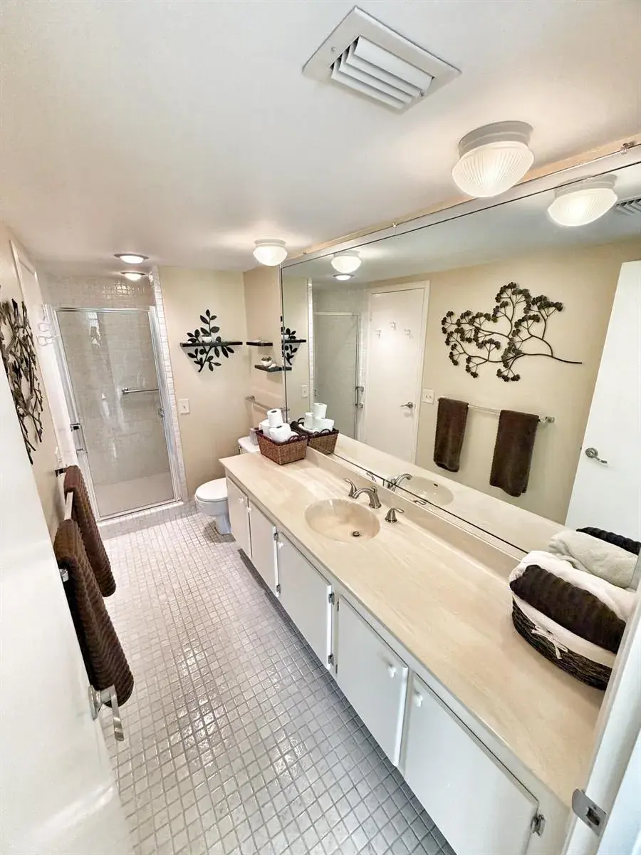 3452 NE Causeway Boulevard # 102, Hutchinson Island FL 34957