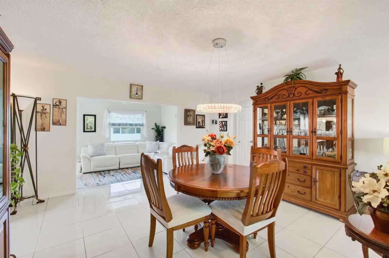 2377 SW 8TH Avenue, Boynton Beach FL 33426 photo 5
