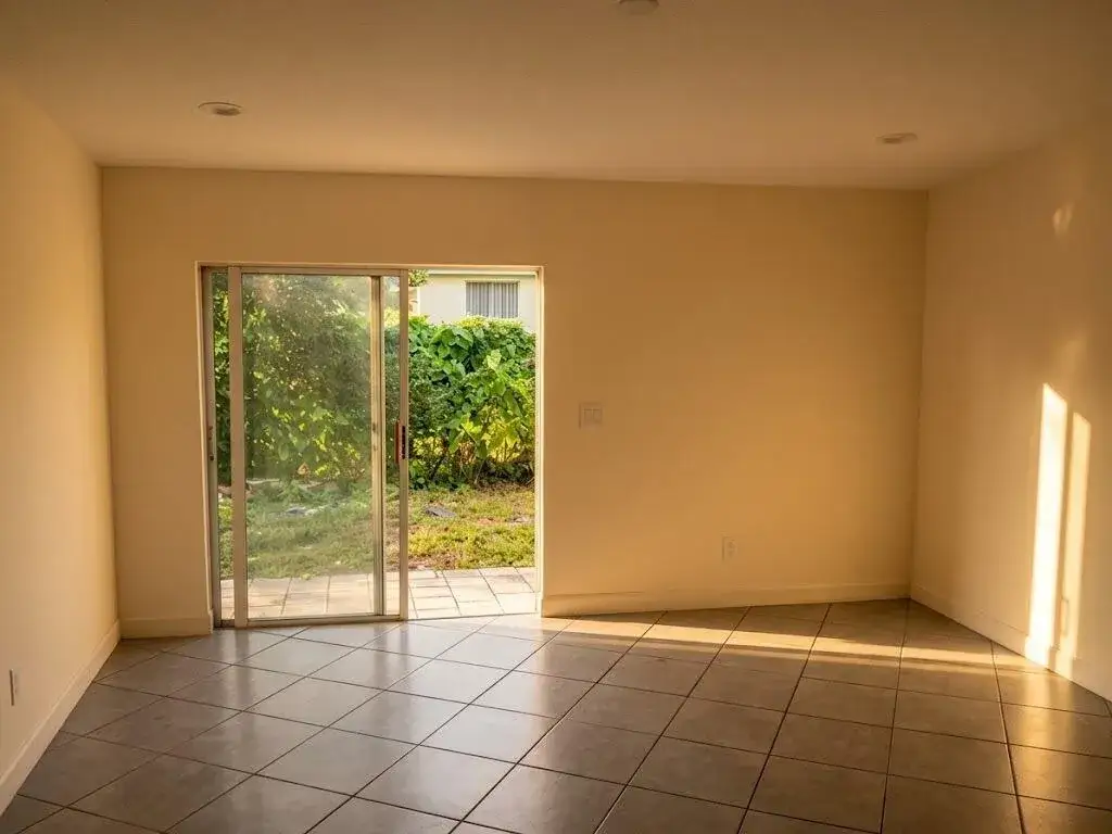 2711 NW 13TH Street, Fort Lauderdale FL 33311