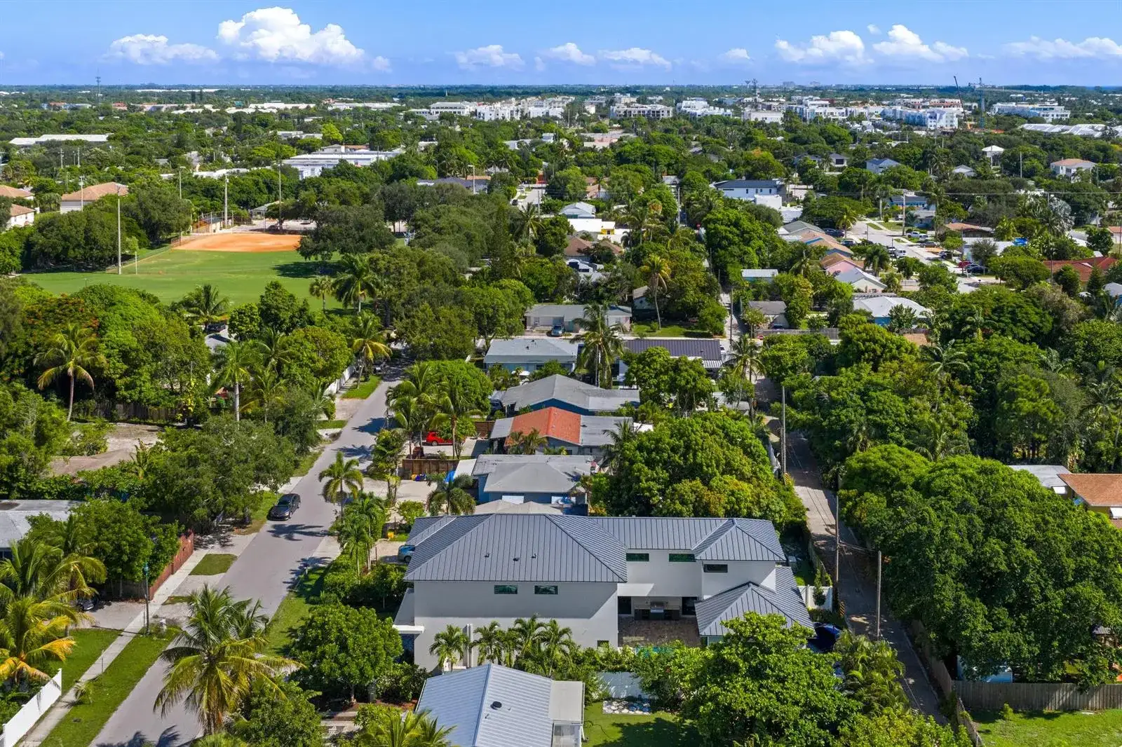 827 SE 2nd Avenue, Delray Beach FL 33483 photo 5
