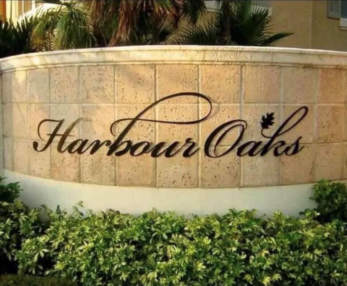 2486 SAN PIETRO Circle, Palm Beach Gardens FL 33410