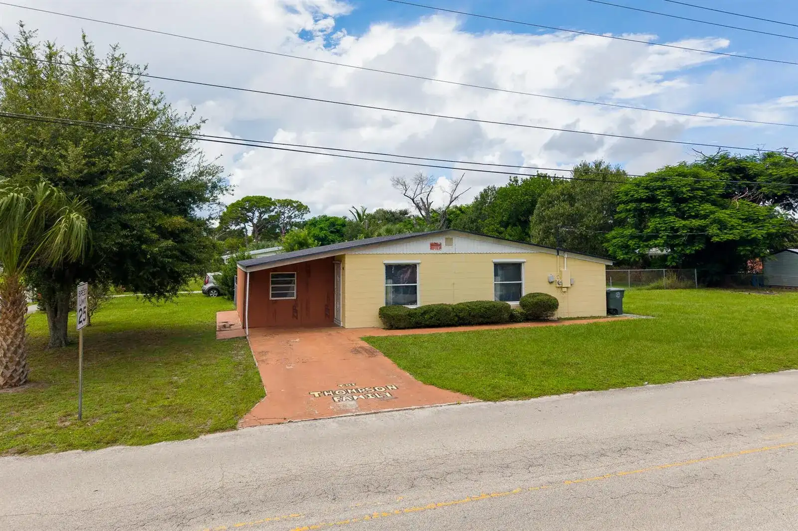 2102 AVENUE P, Fort Pierce FL 34950 photo 2