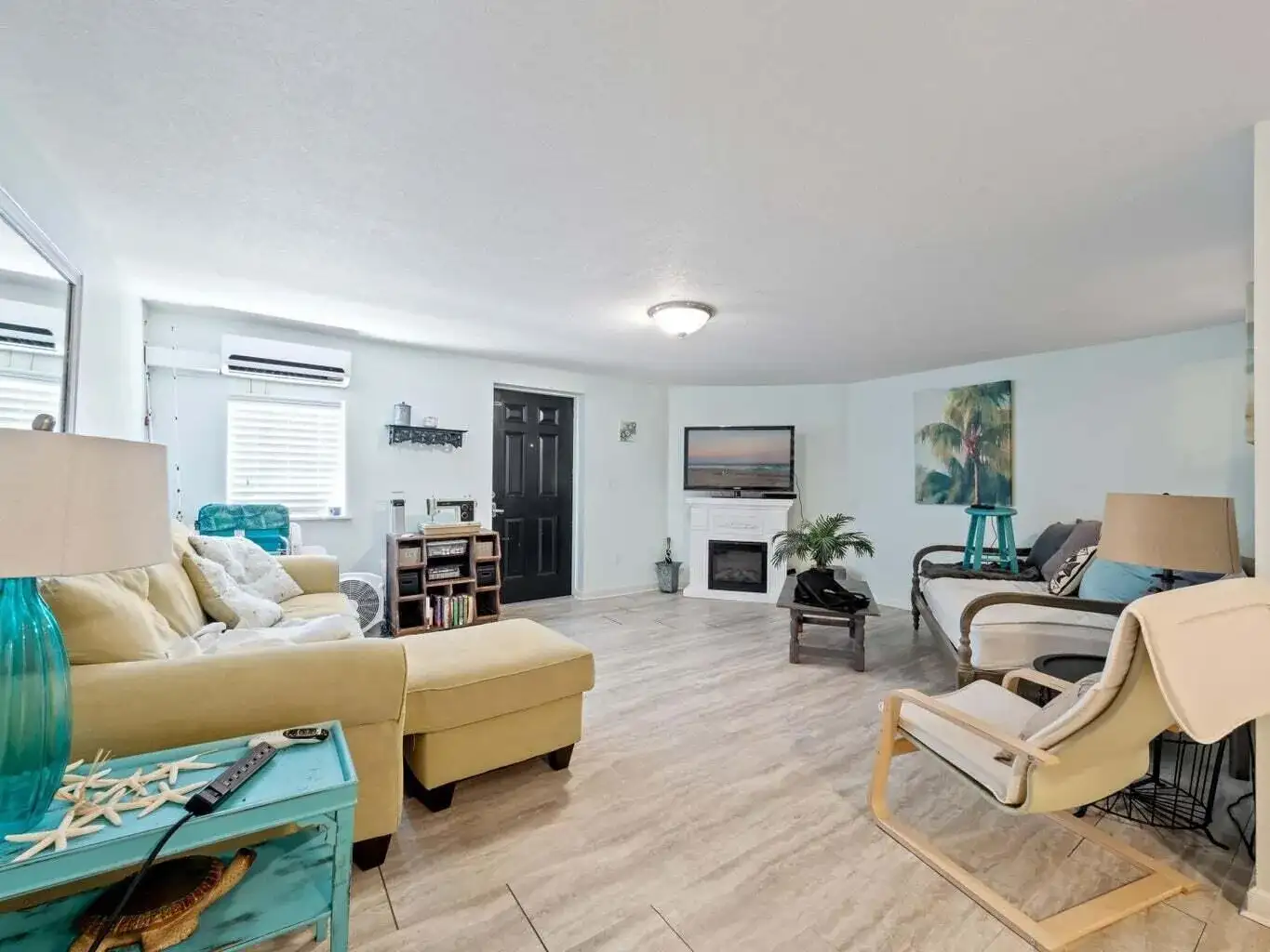 211 Orange Avenue, Fort Pierce FL 34950 photo 3
